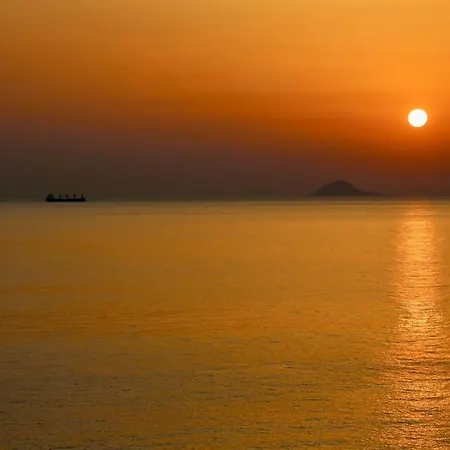 Aperon - 5 Bed, 5 Bath - Kea Rent - Kastellakia Bay