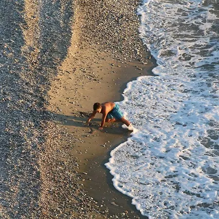 Aperon - 5 Bed, 5 Bath - Kea Rent - Kastellakia Bay *