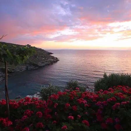 Aperon - 5 Bed, 5 Bath - Kea Rent - Kastellakia Bay *