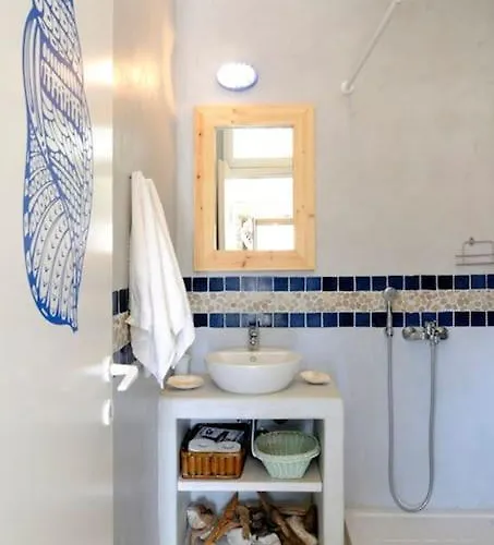 Aperon - 5 Bed, 5 Bath - Kea Rent - Kastellakia Bay