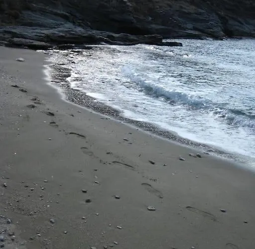 Aperon - 5 Bed, 5 Bath - Kea Rent - Kastellakia Bay Koundouros