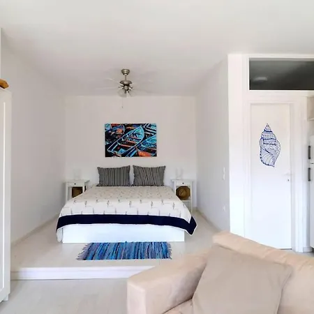 Villa Aperon - 5 Bed, 5 Bath - Kea Rent - Kastellakia Bay