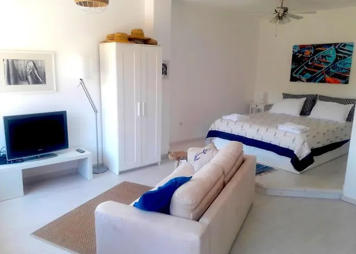 וילה Aperon - 5 Bed, 5 Bath - Kea Rent - Kastellakia Bay Koundouros