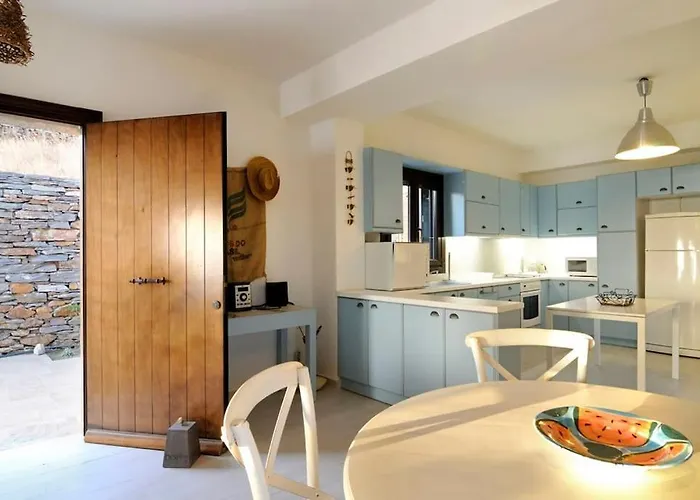 Aperon - 5 Bed, 5 Bath - Kea Rent - Kastellakia Bay *